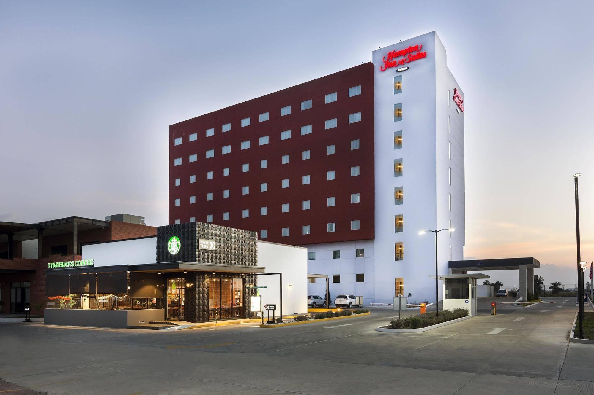 Hampton Inn & Suites By Hilton Salamanca Bajio Dış mekan fotoğraf