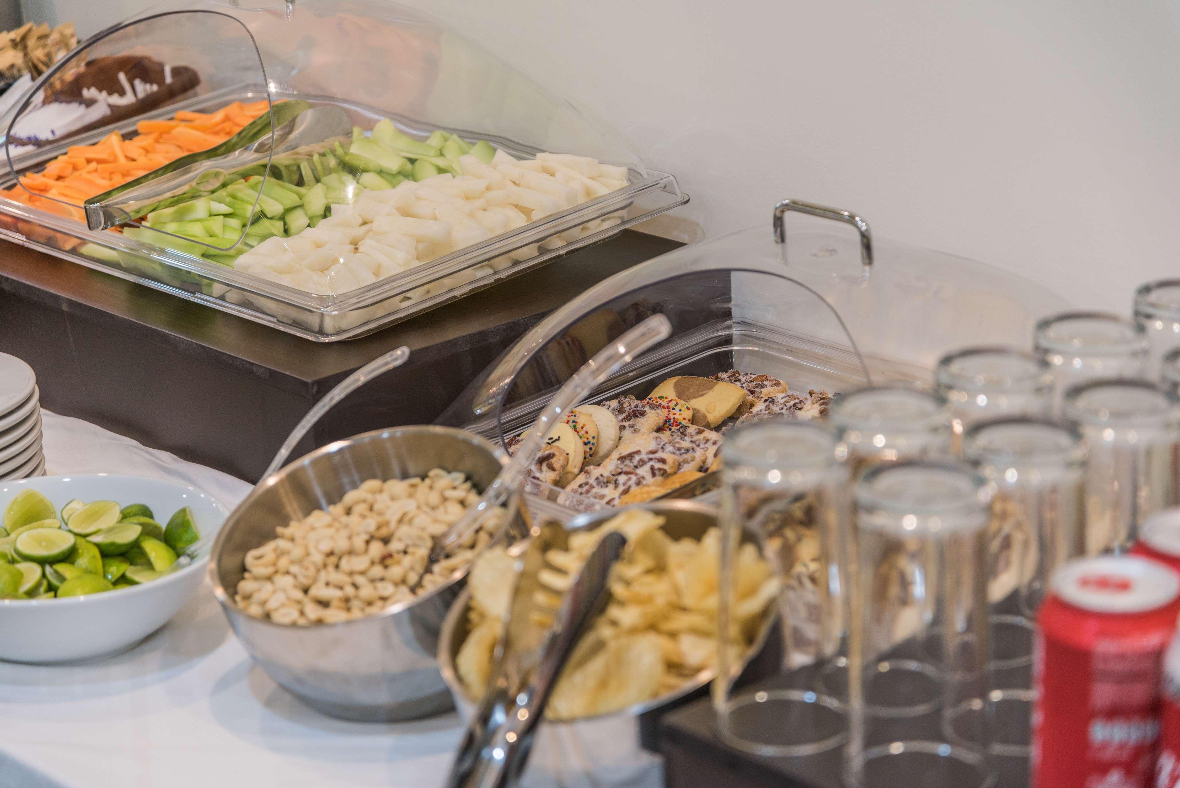 Hampton Inn & Suites By Hilton Salamanca Bajio Dış mekan fotoğraf