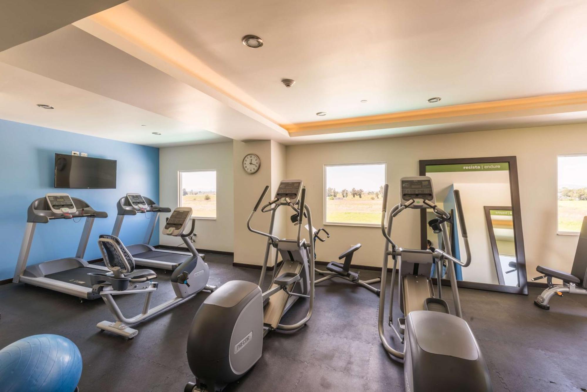 Hampton Inn & Suites By Hilton Salamanca Bajio Dış mekan fotoğraf