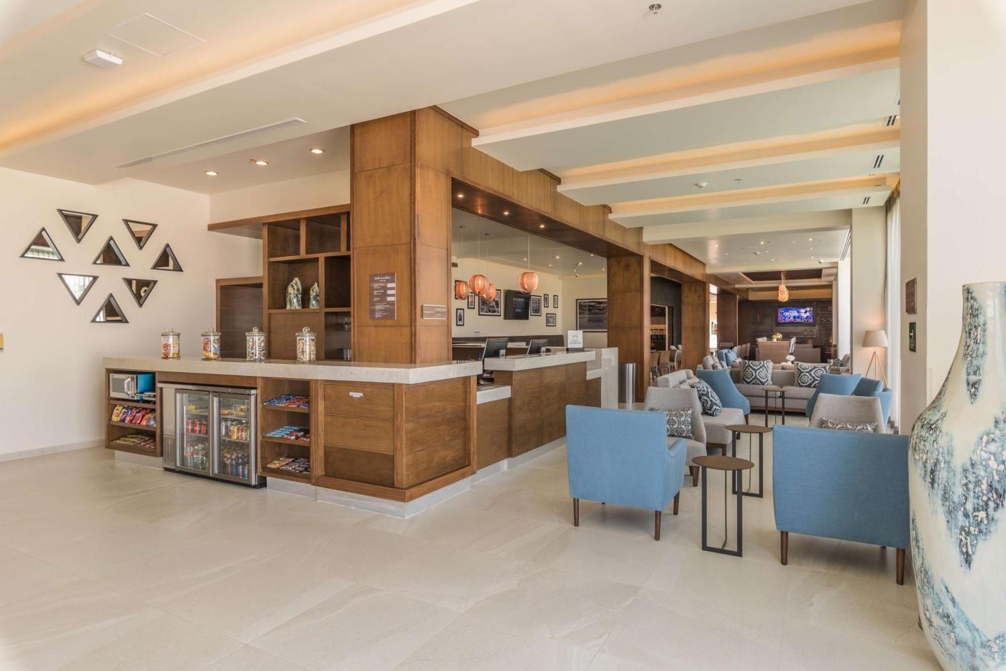 Hampton Inn & Suites By Hilton Salamanca Bajio Dış mekan fotoğraf
