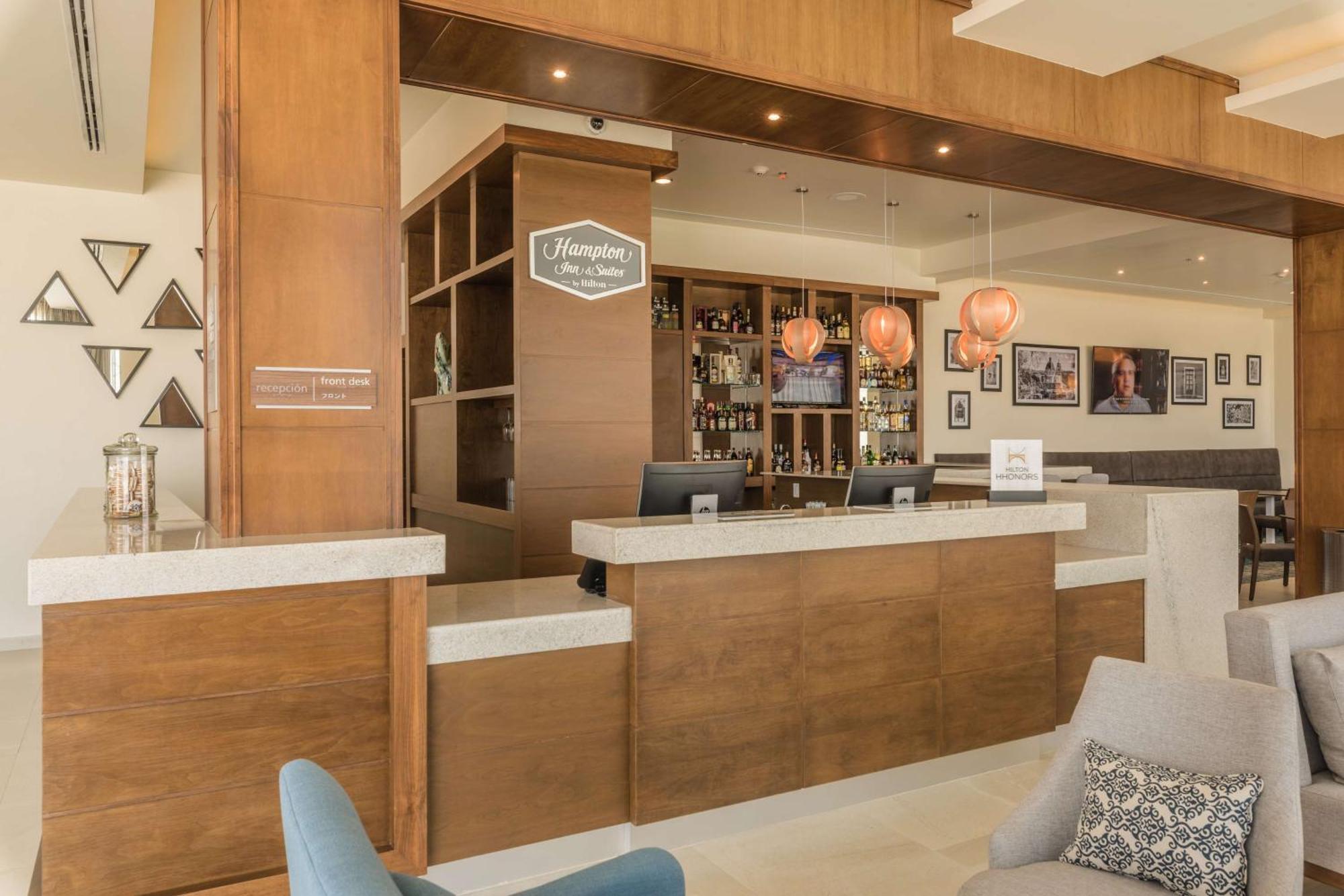 Hampton Inn & Suites By Hilton Salamanca Bajio Dış mekan fotoğraf