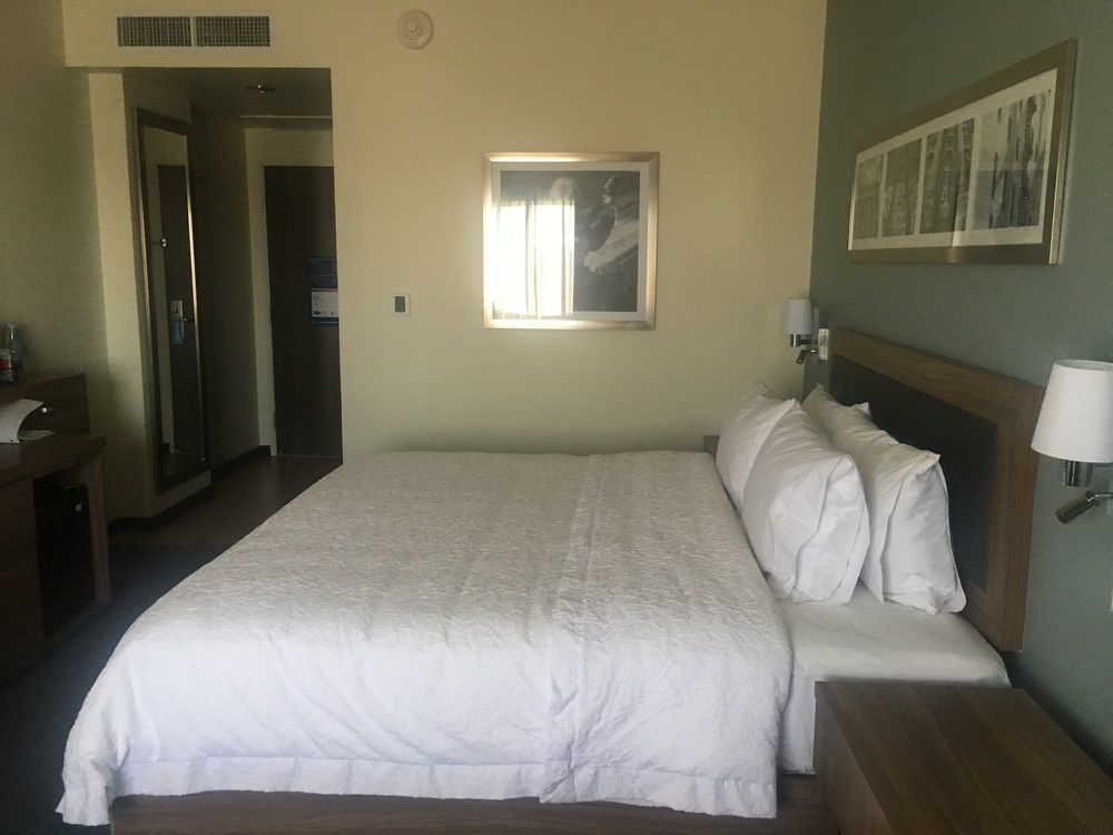 Hampton Inn & Suites By Hilton Salamanca Bajio Dış mekan fotoğraf